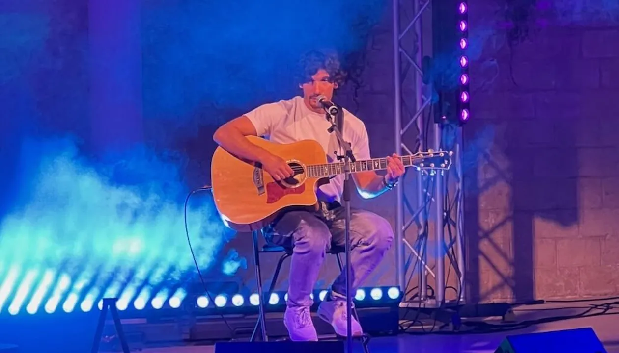 Pierdavide Carone in concerto al Ristorante Bamì di Noci
